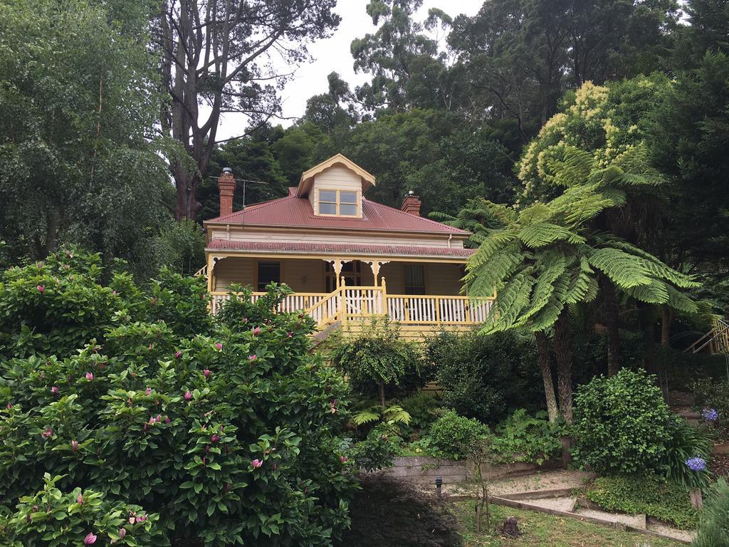 Charnwood Cottages In Warburton Room photo
